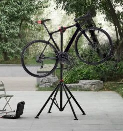 ACAZA Fiets Bevestigingsstandaard Met Snelsluiting, Gereedschapshouder En Stuurhouder, Lichte En Draagbare Reparatie Standaard Voor Fietsen, Zwart Statief -Fietsenwinkel 1128x1200 6