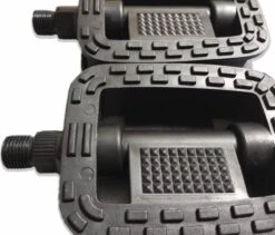 Anti-Slip Fietspedalen Set Met Reflectoren - Zwart - Fiets Pedalen - Fietstrappers - Losse Trappers - 2 STUKS -Fietsenwinkel 1200x1026 1