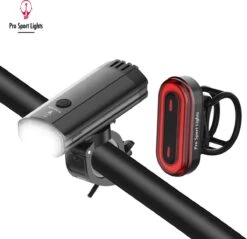 1200 Lumen & 100 Lumen Pro Sport Lights Fietsverlichtingsset - LED Fietslampen USB Oplaadbaar -Fietsenwinkel 1200x1163 3