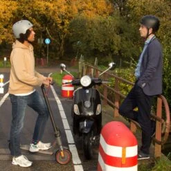 GOOFF® Skate Snorscooter Helm | Brede Pasvorm | 14x Ventilatie | Matgrijs | Lichtgewicht (L) 11 GOOFF® Skate Snorscooter Helm | Brede Pasvorm | 14x Ventilatie | Matgrijs | Lichtgewicht (L) -Fietsenwinkel 1200x1200 215