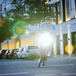 Sigma BUSTER RL 80 Flash USB Fiets Achterlicht - 80 Lumen - Oplaadbaar -Fietsenwinkel 1200x1200 340