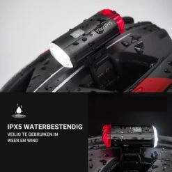 TIKKENS® LED Fietsverlichting Helmlamp - Helm - Voorlicht & Achterlicht - USB Oplaadbaar - Zwart - Voor En Achter - Waterdicht - Fietslampjes 14 TIKKENS® LED Fietsverlichting Helmlamp - Helm - Voorlicht & Achterlicht - USB Oplaadbaar - Zwart - Voor En Achter - Waterdicht - Fietslampjes -Fietsenwinkel 1200x1200 538