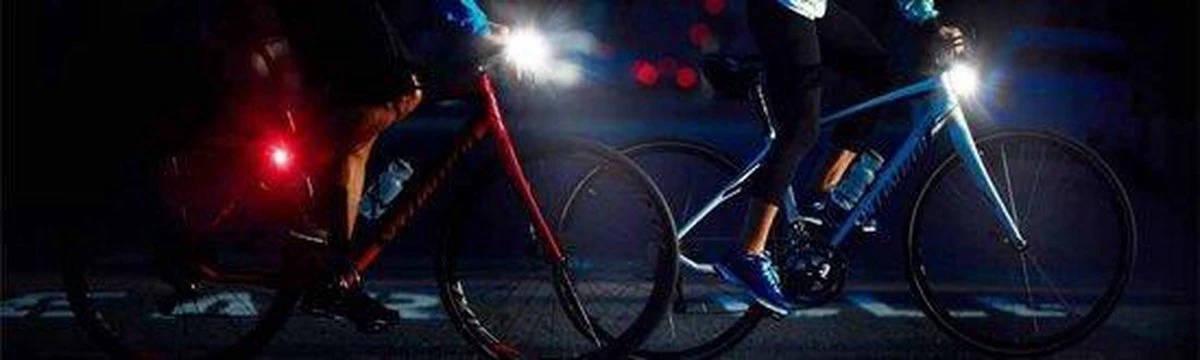 Merkloos Dutch Gadgets - Fietslampjes LED - Set Wit En Rood - Inclusief Batterijen 7 Merkloos Dutch Gadgets - Fietslampjes LED - Set Wit En Rood - Inclusief Batterijen - Afbeelding 7