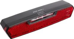 AXA Juno Battery - Fiets Achterlicht - LED Fietsverlichting Op Batterij - Auto Off Systeem - 50 Mm - Rood -Fietsenwinkel 1200x638