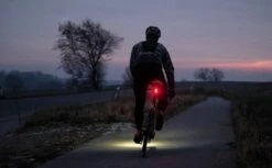 Sigma BUSTER RL 80 Flash USB Fiets Achterlicht - 80 Lumen - Oplaadbaar -Fietsenwinkel 1200x742 2