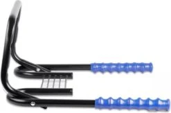 Merkloos Decopatent® Fiets Ophangsysteem Voor 2 Fietsen - Fietsenrek - Legplank Voor Helm - Fietshaak - Muurbeugel Fiets - Wandmontage -Fietsenwinkel 1200x792 3