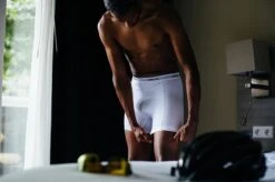 AGU Underwear Fietsonderbroek Met Zeem Essential Heren - Zwart - L 6 AGU Underwear Fietsonderbroek Met Zeem Essential Heren - Zwart - L -Fietsenwinkel 1200x797