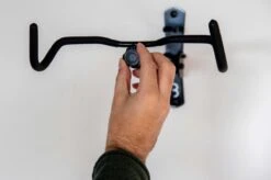 BBB Cycling WallMount Fiets Ophangbeugel - Wandmontage - Ophanghaak - Fietsdrager - Inklapbaar - Zwart - BTL-93 8 BBB Cycling WallMount Fiets Ophangbeugel - Wandmontage - Ophanghaak - Fietsdrager - Inklapbaar - Zwart - BTL-93 -Fietsenwinkel 1200x799 20