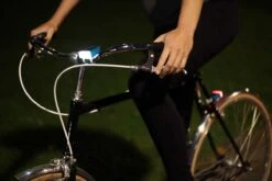 LITTA 2 Fietsverlichting Op Zonne-energie - Zwart (set) 10 LITTA 2 Fietsverlichting Op Zonne-energie - Zwart (set) -Fietsenwinkel 1200x800 179