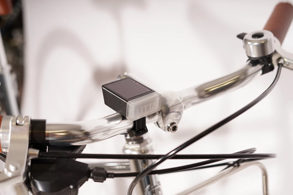 LITTA 2 Fietsverlichting Op Zonne-energie - Zwart (set) 5 LITTA 2 Fietsverlichting Op Zonne-energie - Zwart (set) - Afbeelding 5