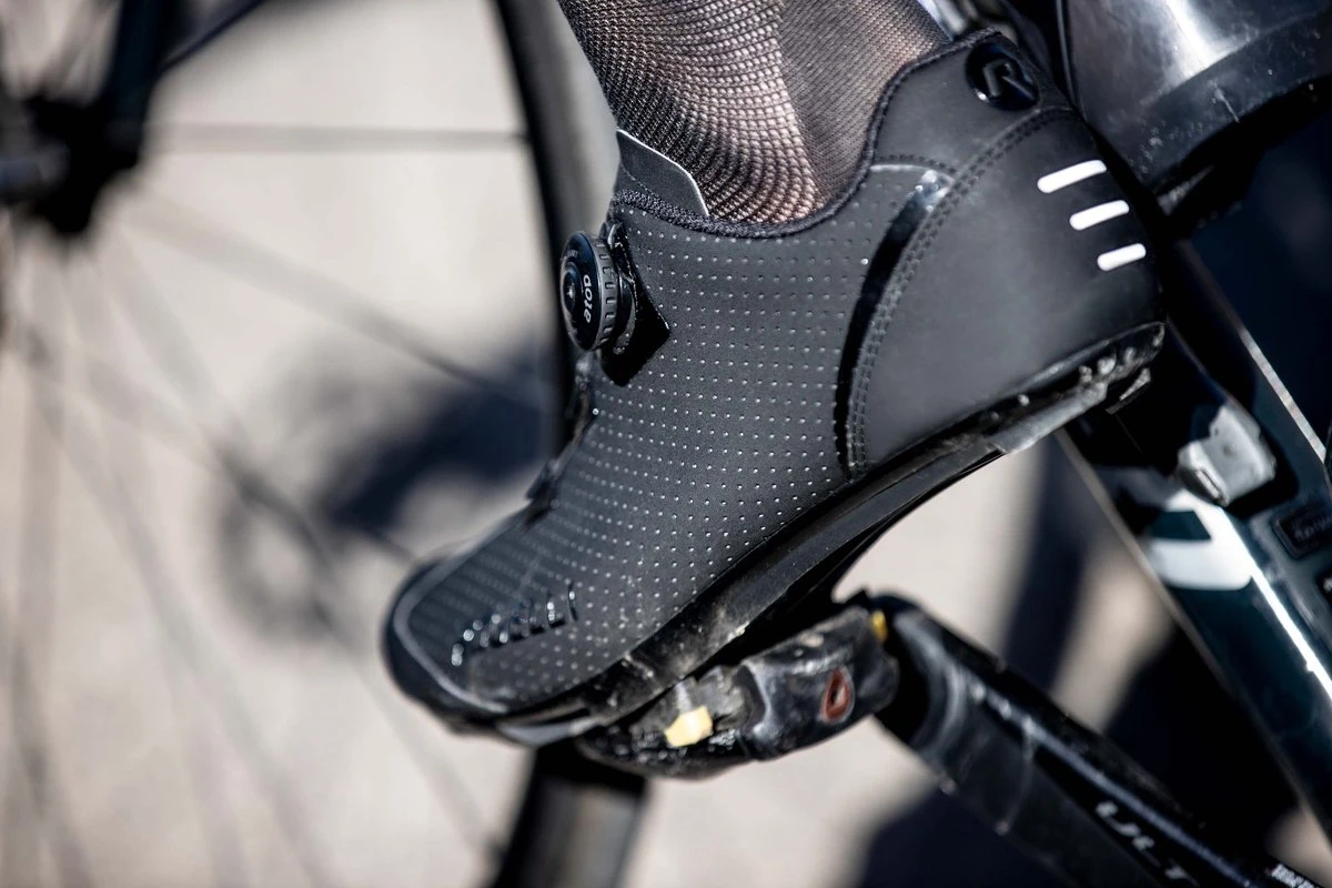 Rogelli R-400 Race - Fietsschoenen Voor Wielrennen - Unisex - Maat 44 - Zwart 6 Rogelli R-400 Race - Fietsschoenen Voor Wielrennen - Unisex - Maat 44 - Zwart - Afbeelding 6