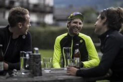 Rogelli Caluso 2.0 - Fietsshirt Lange Mouwen - Heren - Maat L - Zwart, Fluor 8 Rogelli Caluso 2.0 - Fietsshirt Lange Mouwen - Heren - Maat L - Zwart, Fluor -Fietsenwinkel 1200x800 82