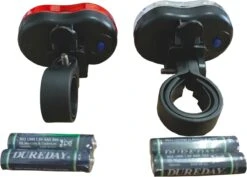 DULA Fietslamp Set Wit - Rood - Fietslampjes - Fietsverlichting - Voor En Achter - 1 Set 15 DULA Fietslamp Set Wit - Rood - Fietslampjes - Fietsverlichting - Voor En Achter - 1 Set -Fietsenwinkel 1200x858