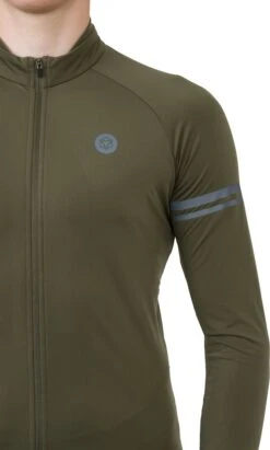 AGU Thermo Fietsshirt Lange Mouwen Essential Heren - Army Green - XL 16 AGU Thermo Fietsshirt Lange Mouwen Essential Heren - Army Green - XL -Fietsenwinkel 722x1200