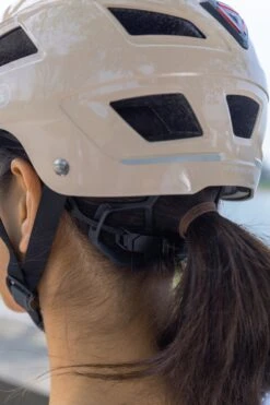 ABUS Hyban 2.0 Fietshelm - Maat M (52-58 Cm) - Velvet Black -Fietsenwinkel 800x1200 27